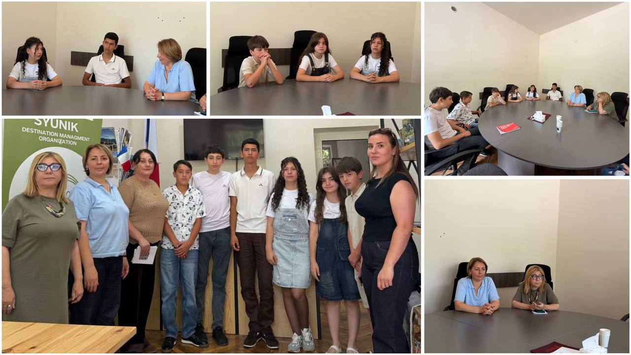 «Սմարթ-էկրաններ Աշխարհացույցի դպրոցներին 2026» ծրագրի մասնակիցները հյուրընկալվեցին «Syunik DMO» տուրիստական տեղեկատվական կենտրոնում